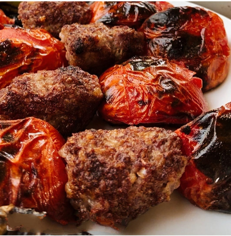 DOMATESLİ KEBAP